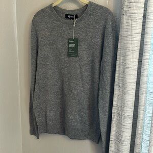 NWT Quince Men’s gray cashmere sweater. Size M